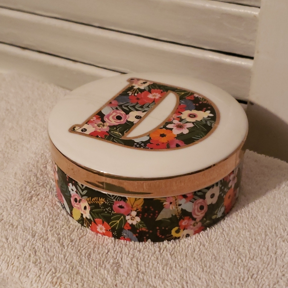 Mia Charro Trinket Keeper